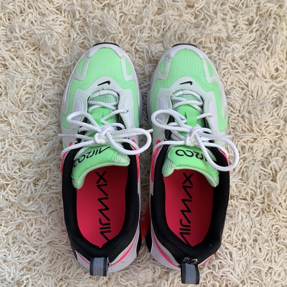 Air Max Infinity - Picture 4 of 5